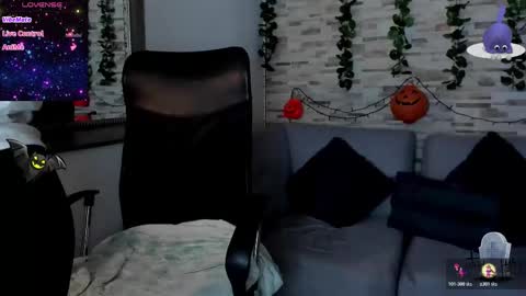 Amber online show from 11-01-25, 03:52