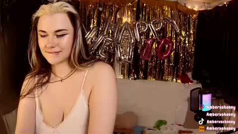 Amber Honey  online show from 12-29-24, 01:45