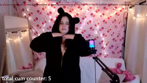 Amber Honey  online show from 02-28-25, 05:37