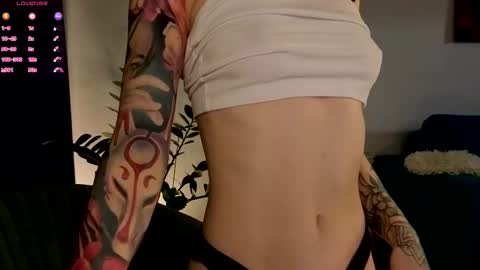 Moon inst 4mbientmoon online show from 11-05-25, 05:02