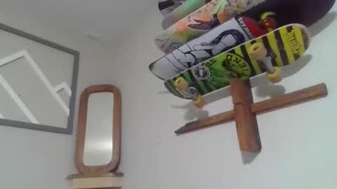 Ambitiousbackstrokes online show from 06-04-26, 07:47