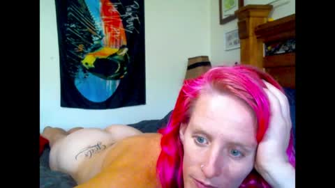 Snapshot of ambrosiascarlett chatting on 04-16-26, 10:56 CumPrincess online show from 04-16-26, 10:56