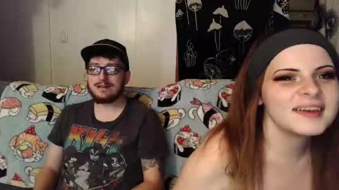 amburlicious online show from 10-30-25, 04:03