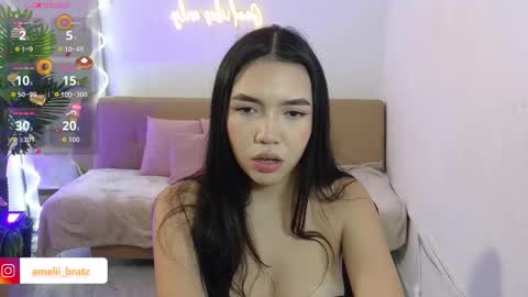 Snapshot of ameelia_tay chatting on 10-08-25, 11:30 AMELIA online show from 10-08-25, 11:30