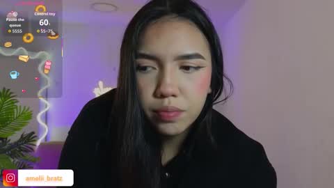 Snapshot of ameelia_tay chatting on 10-18-25, 11:33 AMELIA online show from 10-18-25, 11:33