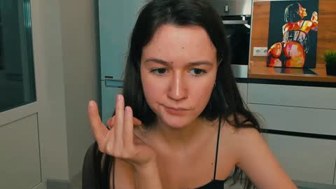 Eileen online show from 12-15-24, 08:04