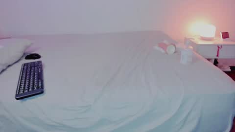 Amelia Hot online show from 12-08-24, 10:57