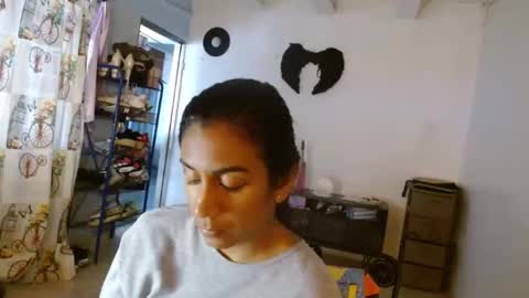 amelia  online show from 01-16-26, 03:38