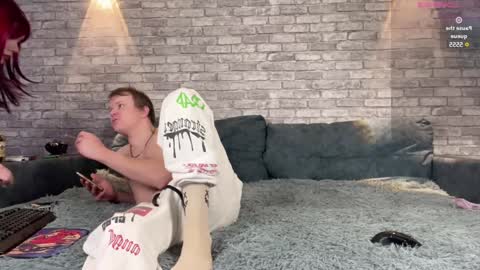 Amelia Aley  online show from 01-26-25, 08:02