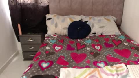 Snapshot of amelia_brunette2 chatting on 02-10-25, 02:26 girl exsotic online show from 02-10-25, 02:26