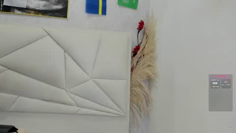  AMELIA.  online show from 07-09-26, 10:58
