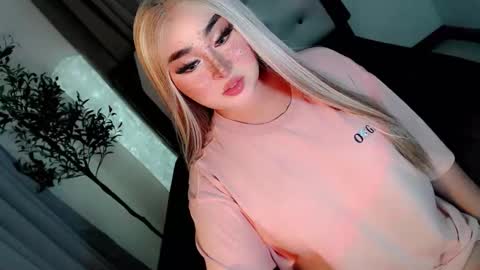 amelia_nicole08 online show from 11-20-25, 11:26