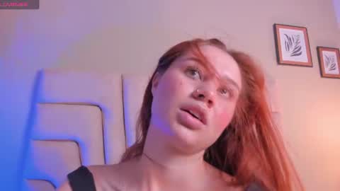 Snapshot of amelia_saenz_ chatting on 07-13-26, 07:16 Amelia online show from 07-13-26, 07:16
