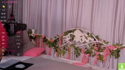 Anna online show from 09-24-25, 02:37