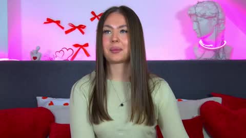 Snapshot of ameliaamerlin chatting on 02-17-26, 06:21 Amelia online show from 02-17-26, 06:21