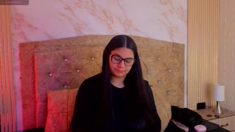 AMELIA CASTELL  online show from 03-19-26, 11:36