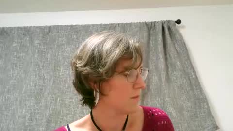 Ameliaishka online show from 09-30-25, 03:11