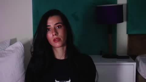 Snapshot of ameliajuney chatting on 06-12-26, 07:46 AmeliaJune online show from 06-12-26, 07:46