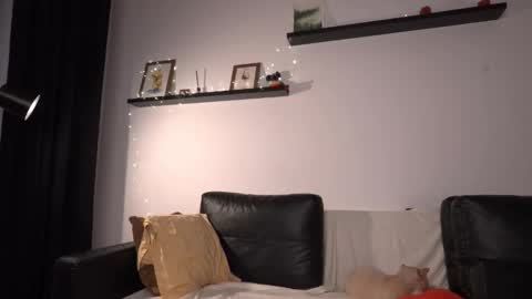 Amelia   online show from 02-01-26, 03:32