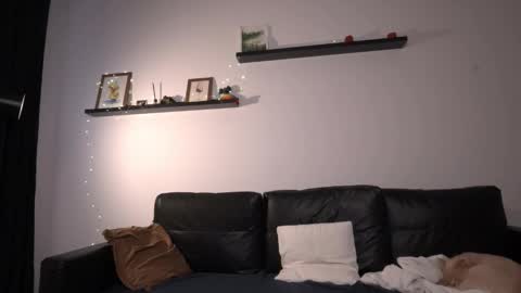 Amelia   online show from 02-22-26, 03:21