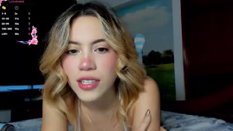 Amelia online show from 10-26-25, 10:15