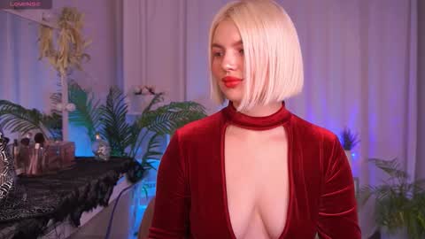  Amelia  online show from 10-21-25, 05:52