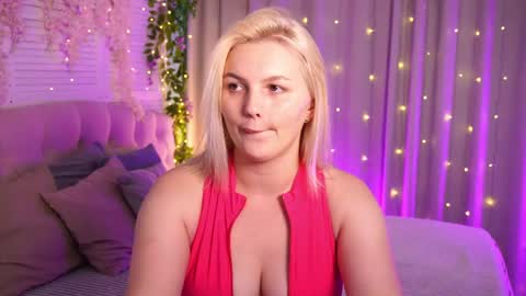 Snapshot of ameliawells chatting on 05-23-26, 04:07 Amelia online show from 05-23-26, 04:07