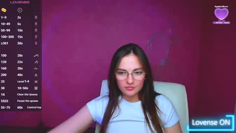 Snapshot of amelie_jackson_ chatting on 12-16-24, 05:11 Amelie online show from 12-16-24, 05:11