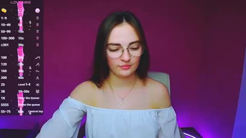 Snapshot of amelie_jackson_ chatting on 01-07-25, 09:18 Amelie online show from 01-07-25, 09:18