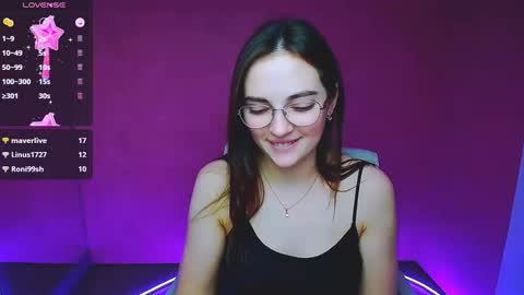 Snapshot of amelie_jackson_ chatting on 01-07-25, 12:20 Amelie online show from 01-07-25, 12:20