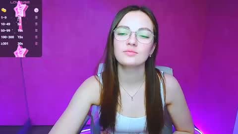 Snapshot of amelie_jackson_ chatting on 01-09-25, 06:38 Amelie online show from 01-09-25, 06:38