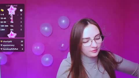 Snapshot of amelie_jackson_ chatting on 02-14-25, 11:42 Amelie online show from 02-14-25, 11:42