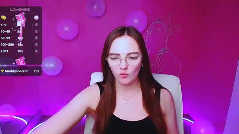 Snapshot of amelie_jackson_ chatting on 02-16-25, 01:16 Amelie online show from 02-16-25, 01:16