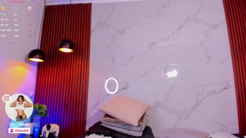 Snapshot of amelie_leigh chatting on 12-05-24, 07:16 Alejandra online show from 12-05-24, 07:16