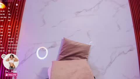 Snapshot of amelie_leigh chatting on 02-01-25, 07:26 Alejandra online show from 02-01-25, 07:26