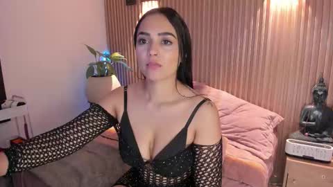 Amelie online show from 03-05-26, 02:46