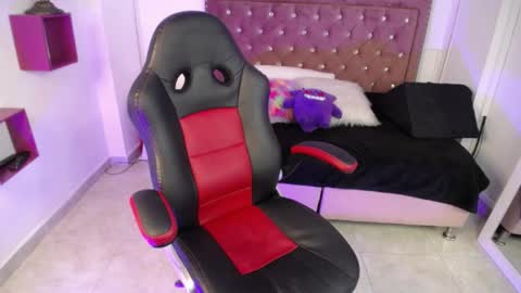 AMELIEROUS .. see you tomorrow  kisses online show from 02-07-25, 04:24