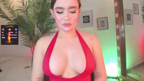 Snapshot of ameliie_brown chatting on 09-14-25, 02:54 Amelie online show from 09-14-25, 02:54