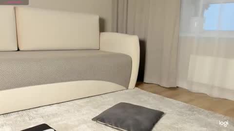 Snapshot of amelinalove chatting on 11-20-25, 01:50 Amelina Love online show from 11-20-25, 01:50