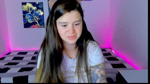 Snapshot of amellymillyy chatting on 09-22-25, 10:56 amellymillyy online show from 09-22-25, 10:56