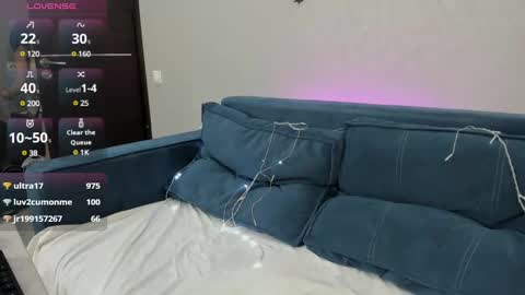 Amely online show from 12-25-24, 07:24