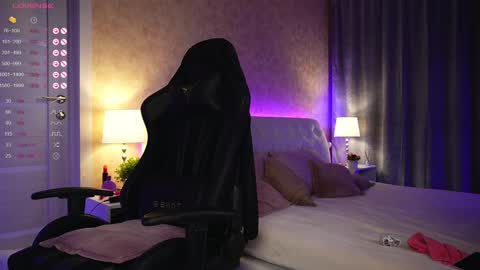 Amy  online show from 12-05-24, 01:03