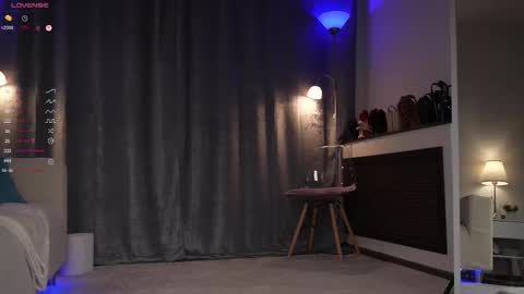 Amy  online show from 09-15-25, 01:16