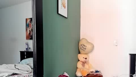 Snapshot of americanbig_dick chatting on 02-14-26, 05:10 Lucian online show from 02-14-26, 05:10