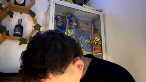 Snapshot of americanbig_dick chatting on 03-26-26, 12:06 Lucian online show from 03-26-26, 12:06