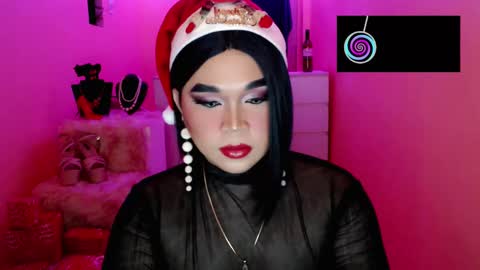 Queen Mireska online show from 12-24-24, 02:22