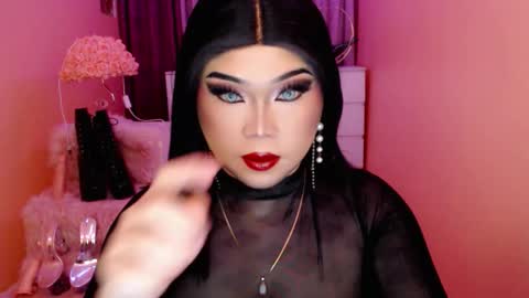 Queen Mireska online show from 09-21-25, 11:45