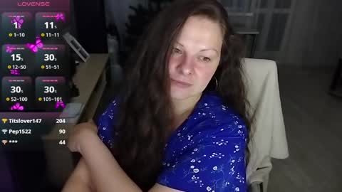 Snapshot of amilafran chatting on 05-31-26, 06:09 Mila online show from 05-31-26, 06:09