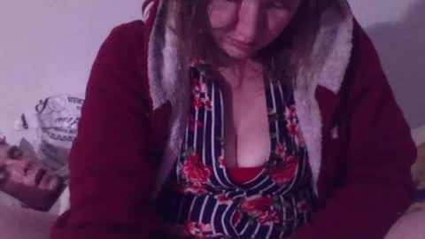 Snapshot of amileadivinestar0987 chatting on 12-06-24, 03:55 amileadivinestar0987 online show from 12-06-24, 03:55