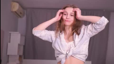 Emily online show from 12-03-25, 06:39